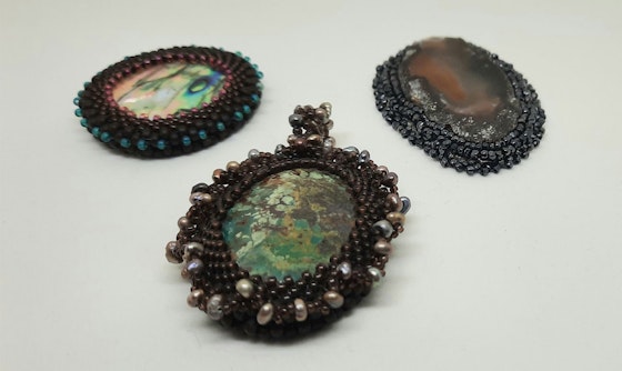 Beaded Cabochon Pendant Workshop All Levels - Beginner Friendly