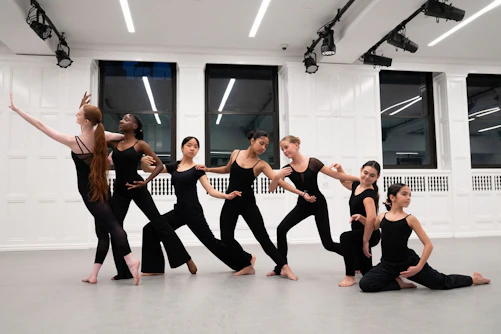 Contemporary Partnering & Floorwork Intermediate (Ages 13+)