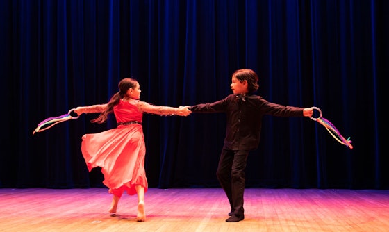 DEL on Choreography: Empowering Student Dance-Making