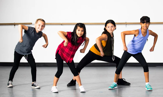 Hip Hop (Ages 7-9)