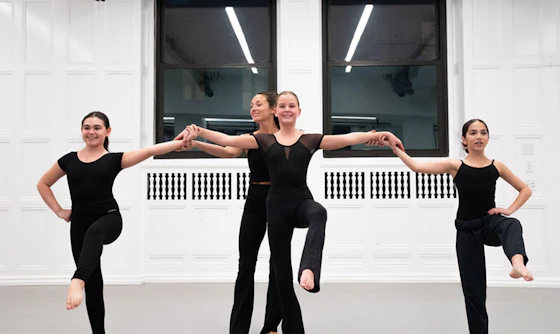 Modern Horton Intermediate (Ages 10+)