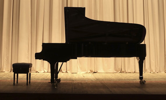 Recanati-Kaplan Programs and Scholarships