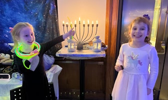 Glow-In-The-Dark Chanukah Family Dinner
