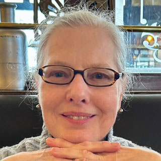 Carol Lewis