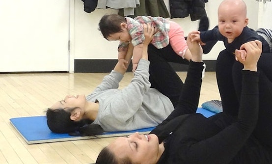 Yoga for Parent & Baby: Ages 6 weeks-12 months